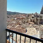 Apartamento PRANA Junto al Alcázar